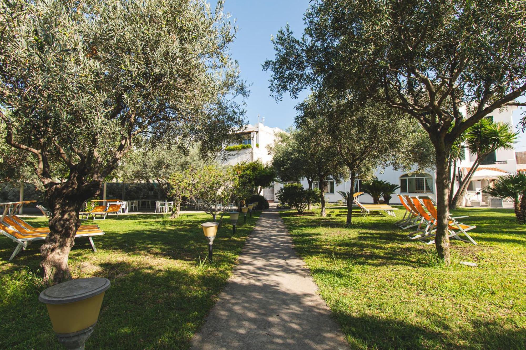 Victoria Park Resort 이스키아 외부 사진